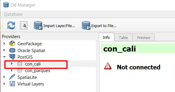 DB Manager de QGIS con la conexión con_cali seleccionada dentro de PostGIS